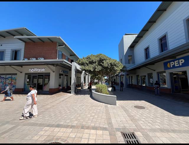 185M² RETAIL TO LET IN MILNERTON CENTRAL
